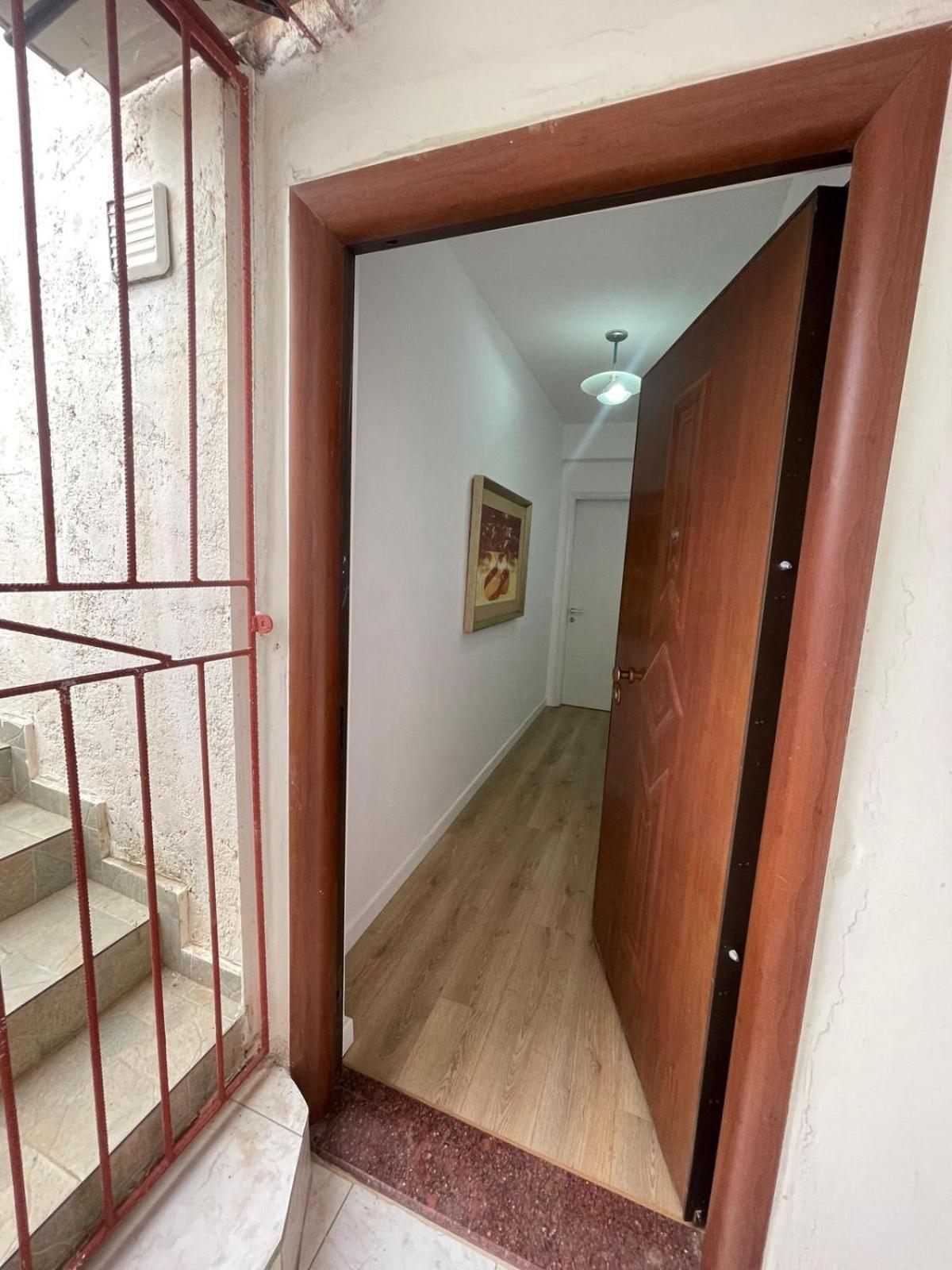 Side * Sarandë